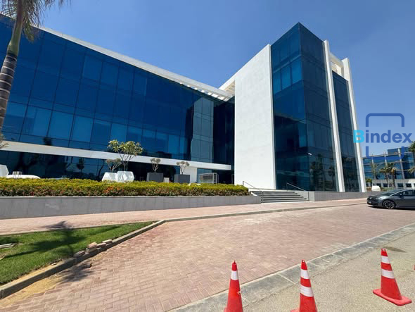 فرصة مميزة للإيجار في قلب القرية الذكية – Smart Village