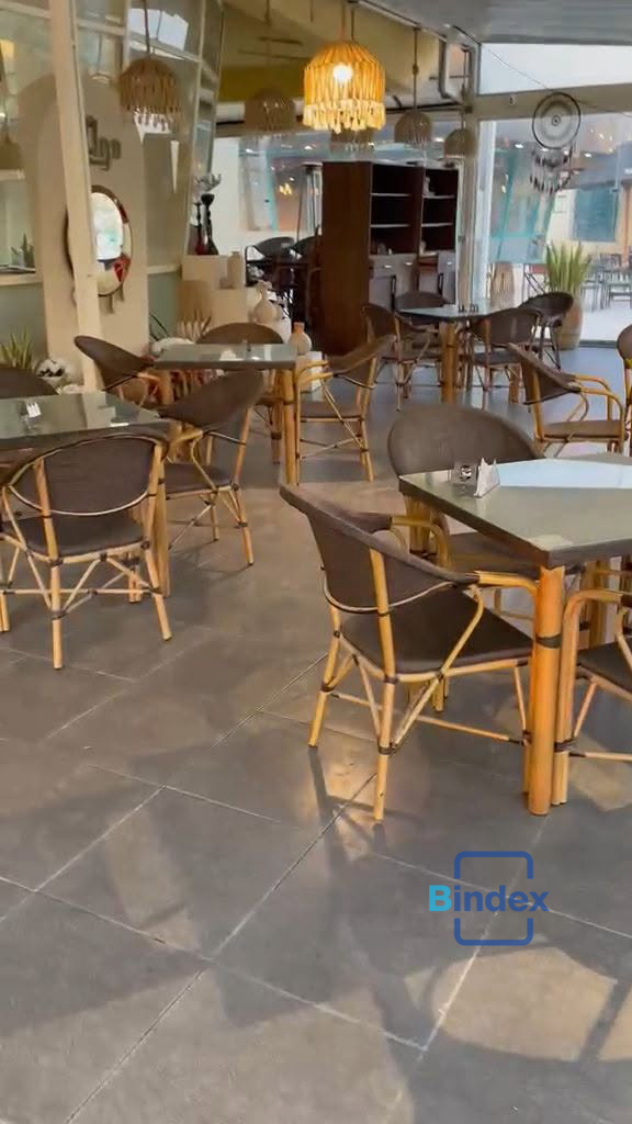 فرصة للايجار مطعم بالرحاب بموقع مميز 
