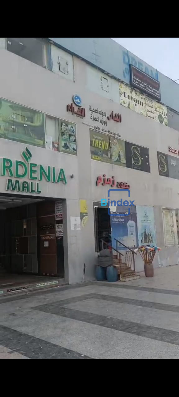 محل للايجار بمول جاردينيا بمدينة العبور 