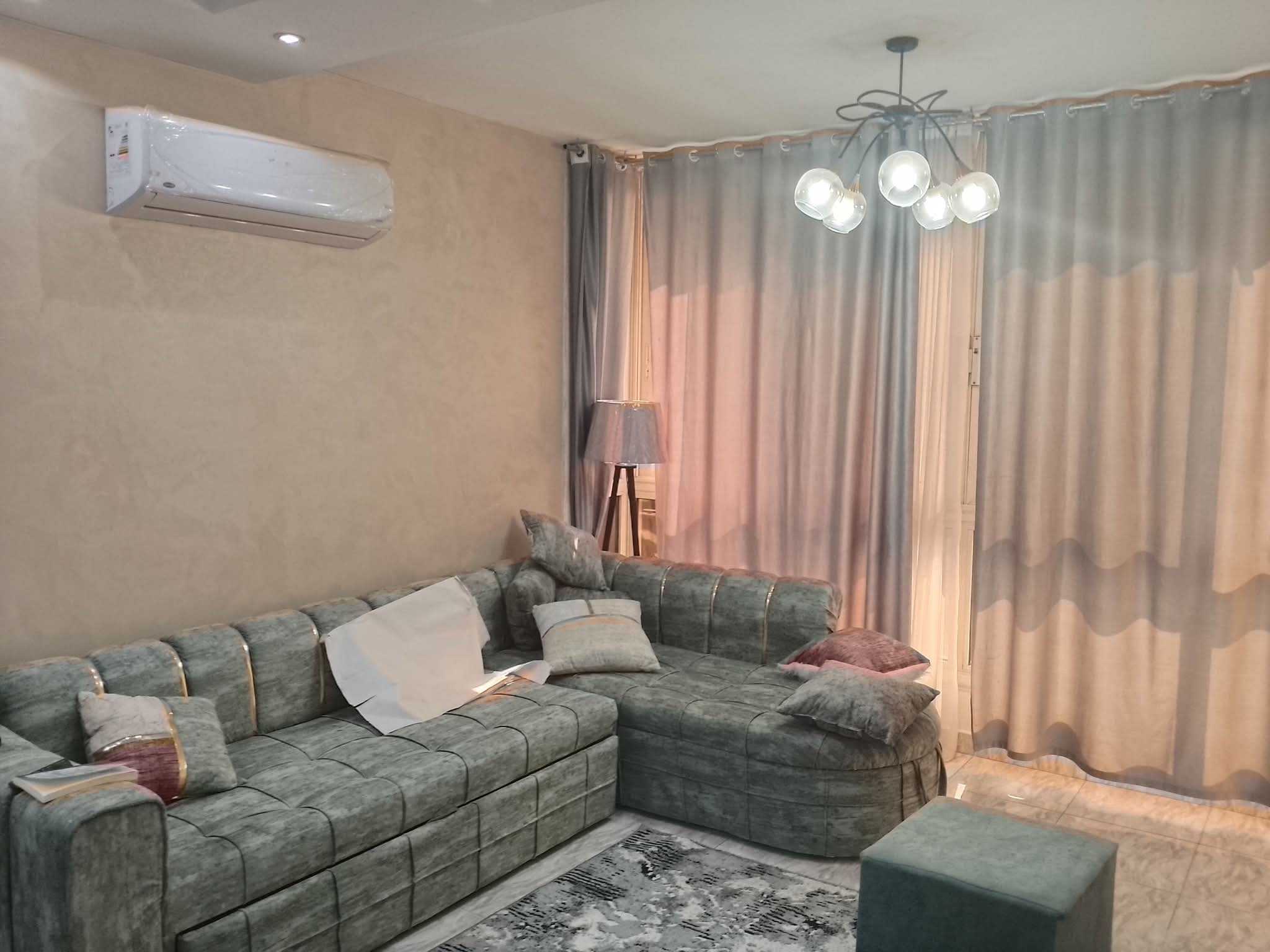 مكتب مرخص للايجار 