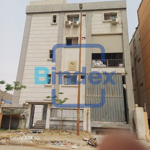 مصنع ملابس للايجار 