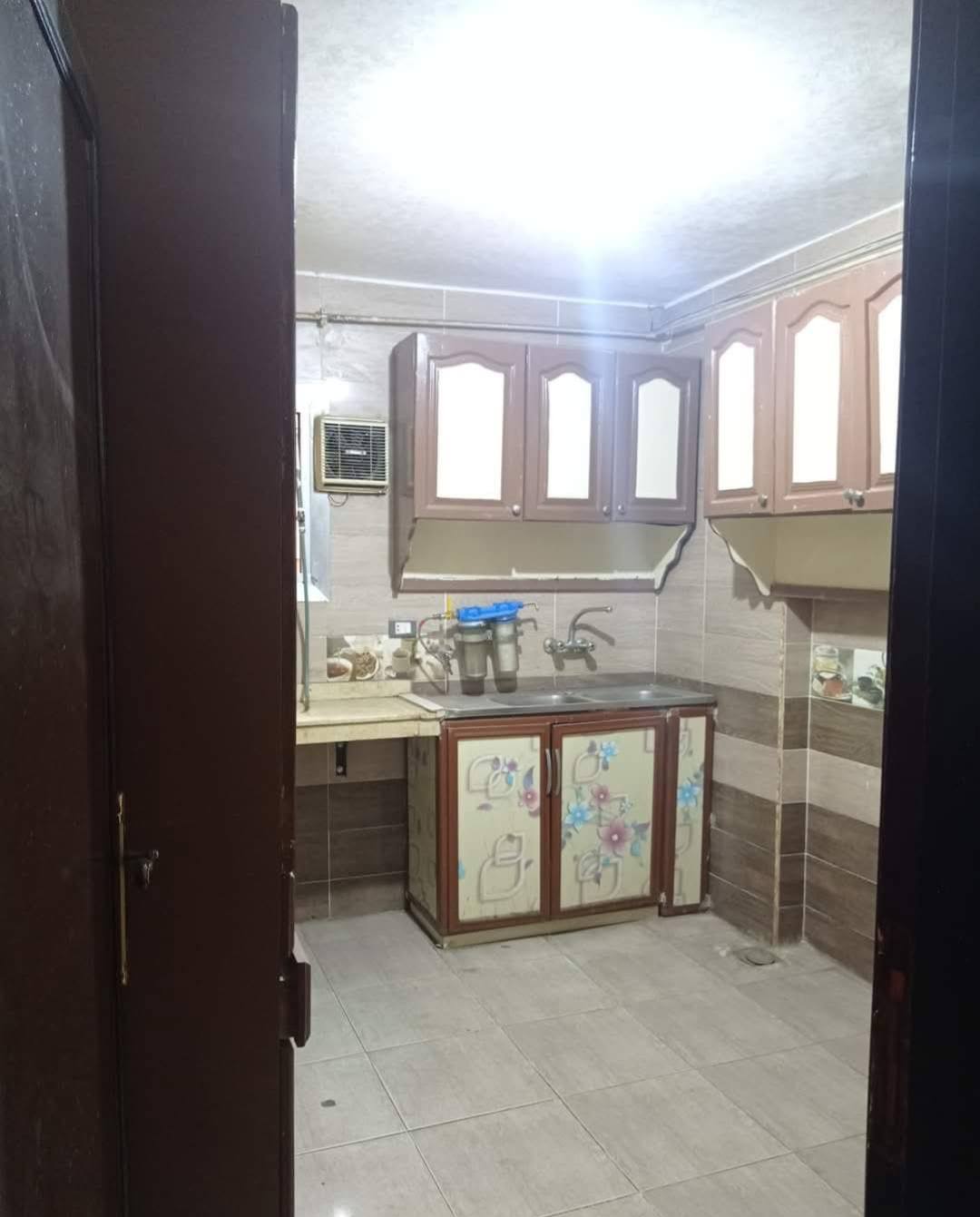 مقر اداري للايجار بافضل شارع فيصل