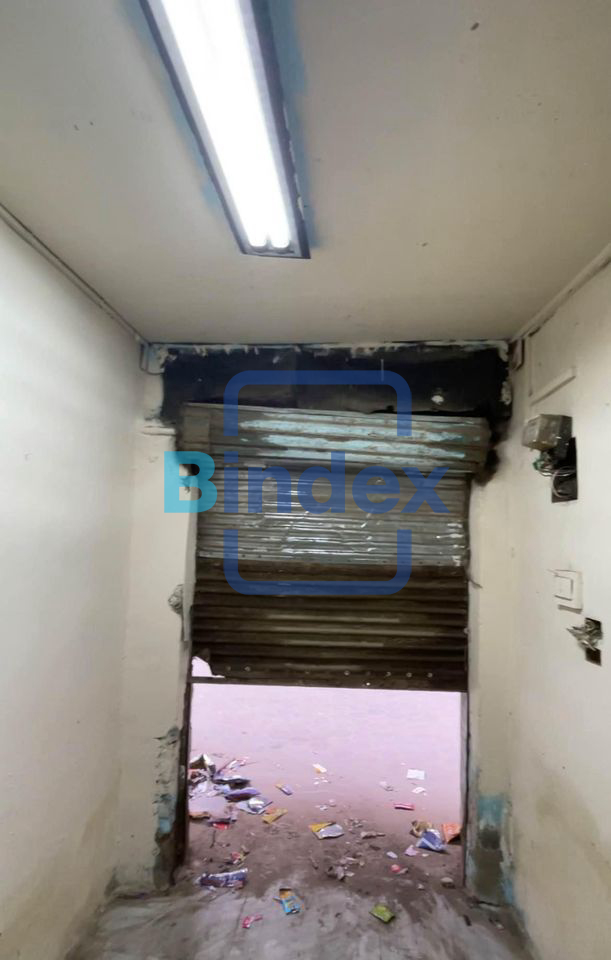 محل للبيع بالقرب من مترو عين شمس 