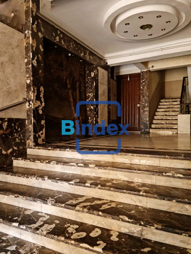 مكتب للايجار قانون جديد بموقع متميز بسابا باشا