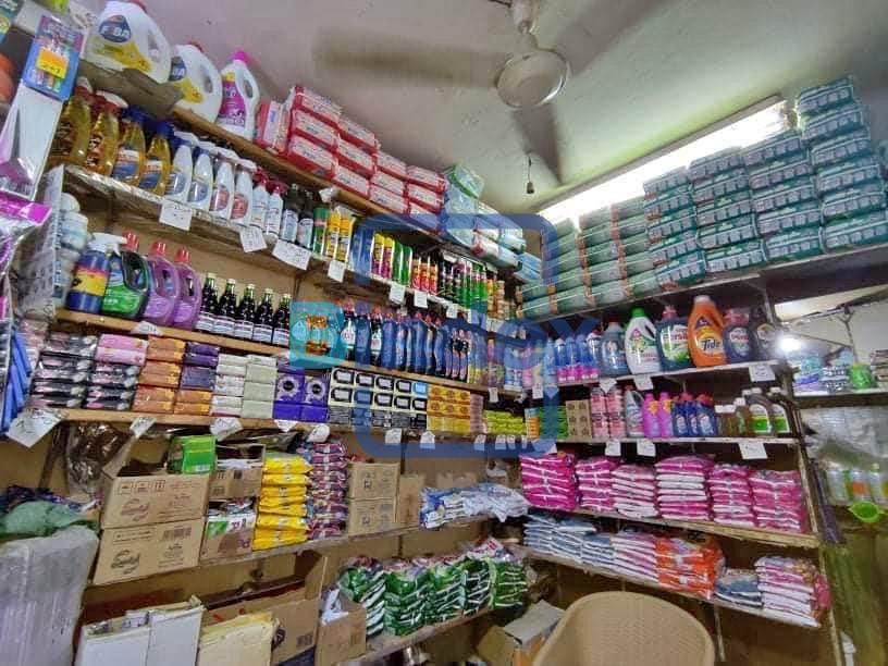 محل للبيع في الحي السابع في 6 اكتوبر 