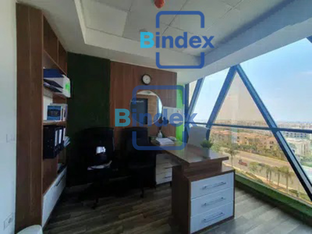 مكتب للايجار 50 متر  مجهز ومفروش بالكامل علي شارع التسعين الشمالي مباشرة