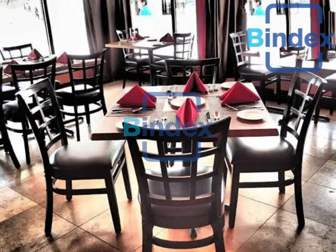 محل للايجار بموقع مميز في شيراتون 