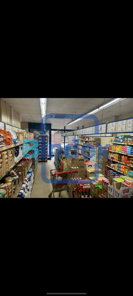 محل للبيع في المهندسين 