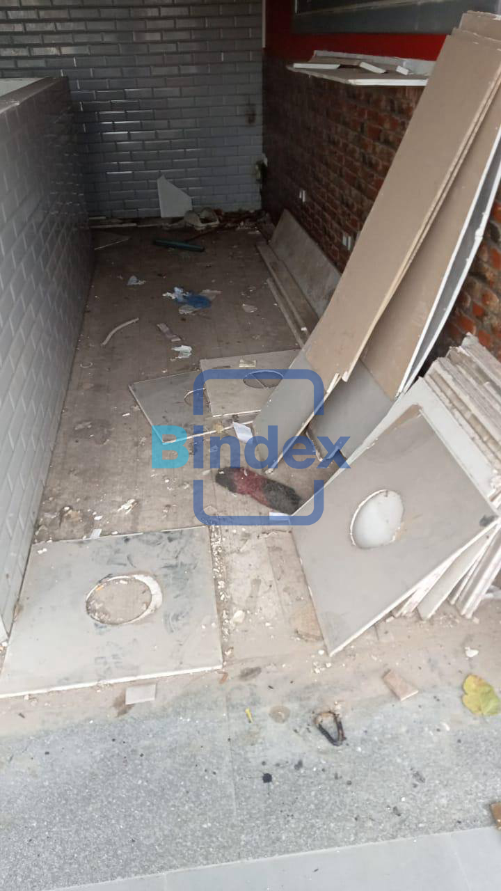 محل للبيع او الايجار في مساكن شيراتون