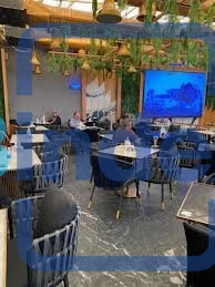 للايجار كافيه ومطعم 450م واجهه مميزه مفروش بالكامل بجميع المعدات