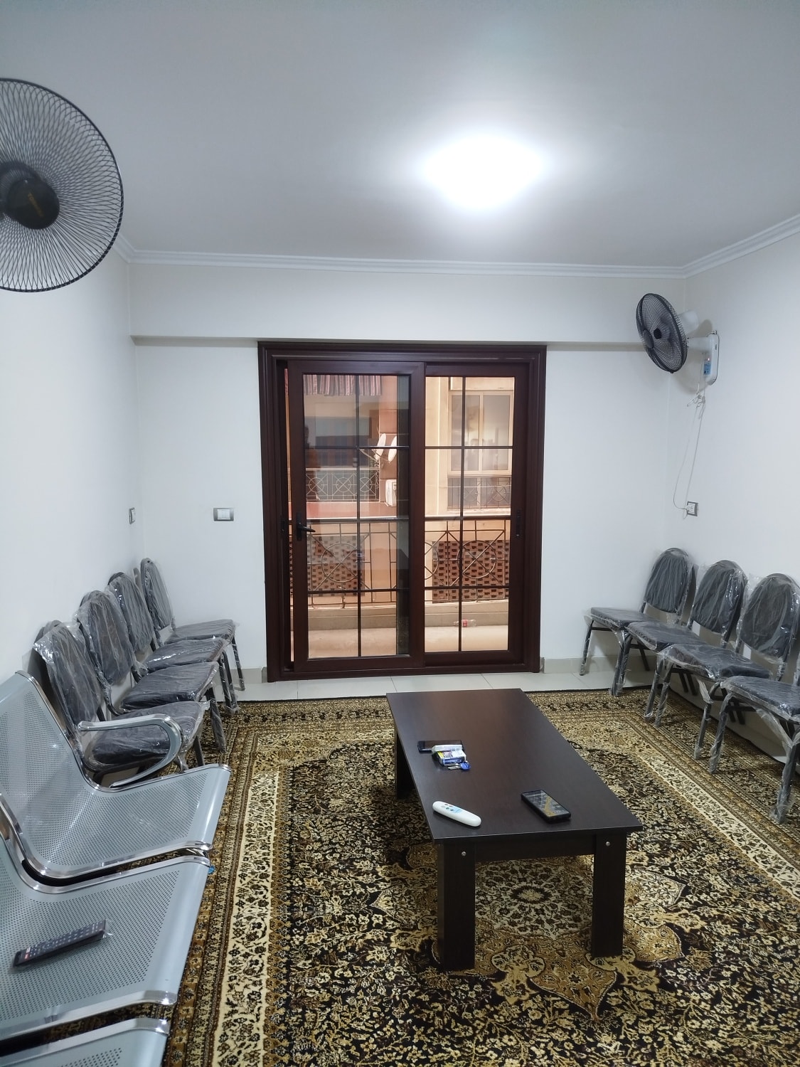 مكتب اداري للايجار بشارع المريوطية الهرم 