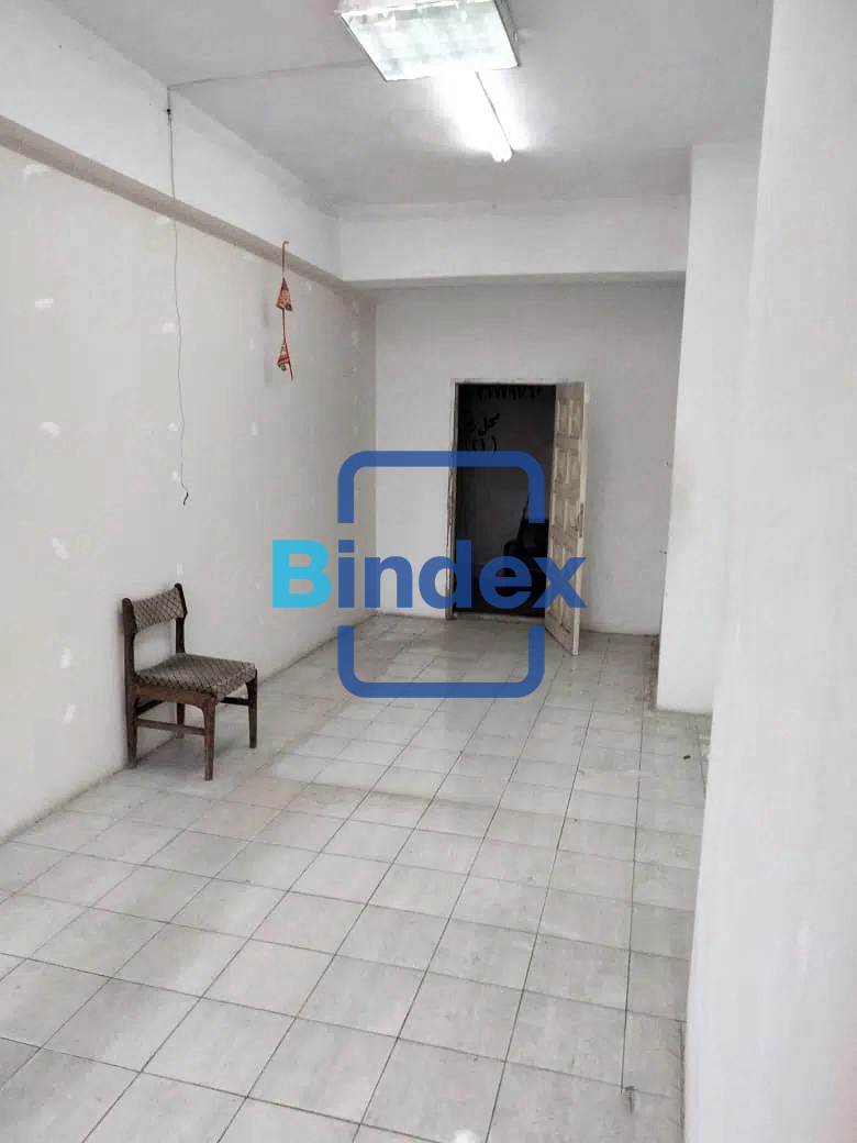 مكتب للايجار بموقع حيوي ب سموحه علي الميدان مباشرة فيو مفتوح مرخص اداري