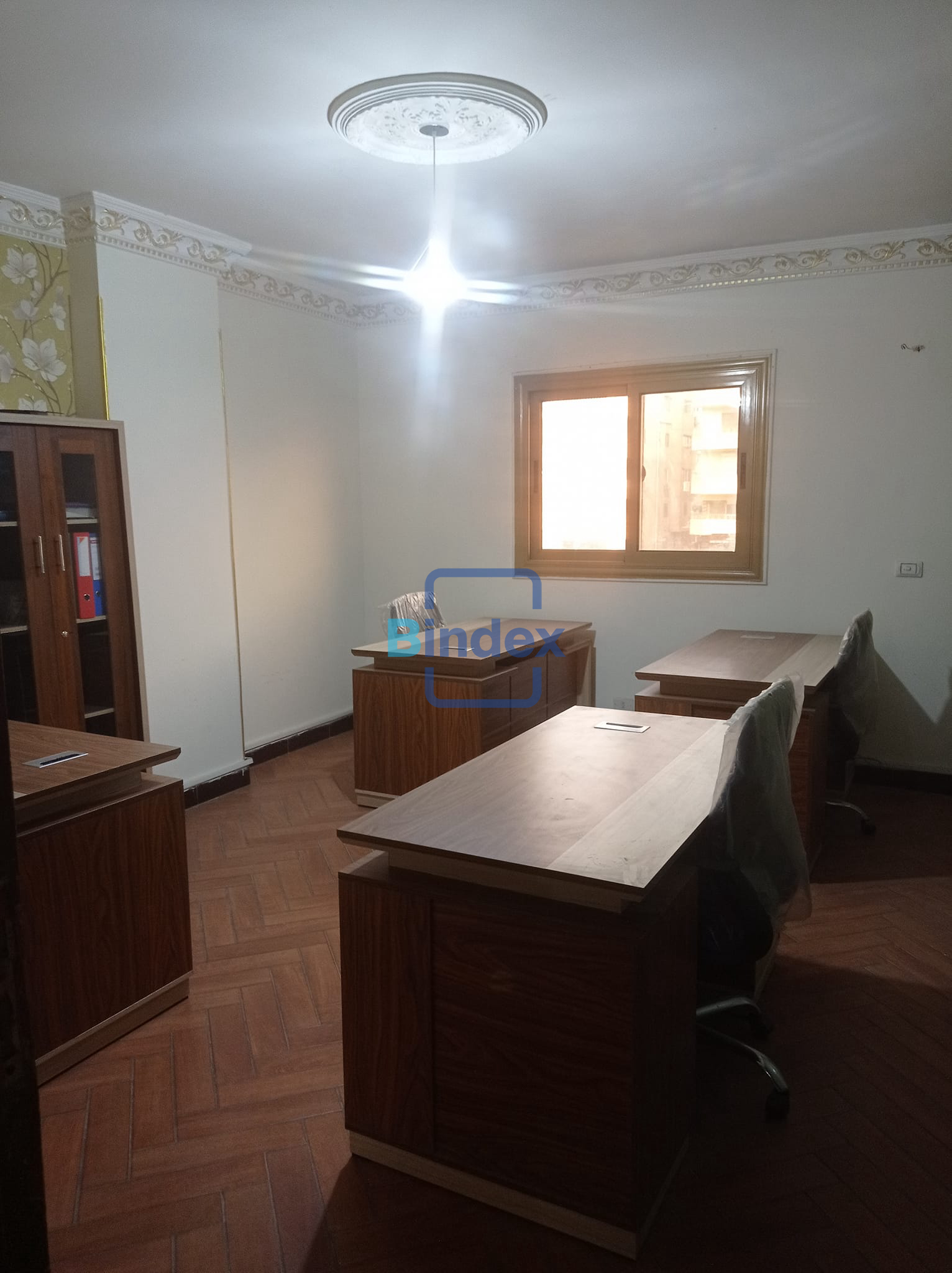 مكتب للايجار 160 متر 