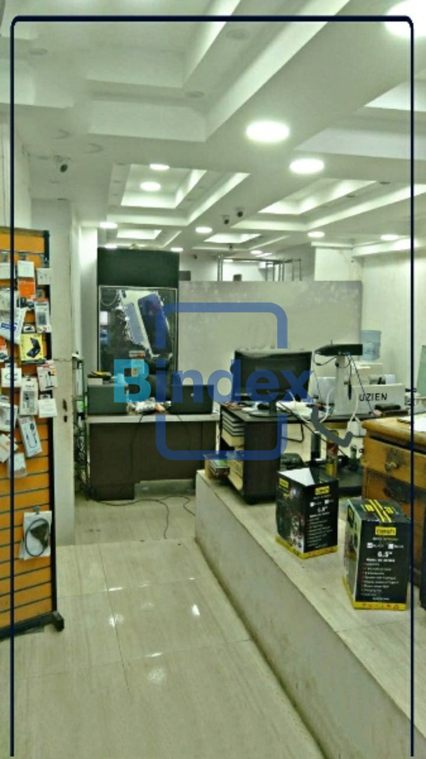 فرصه للاستثمار محل 110 متر للبيع في الزيتون