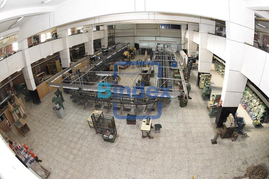 مصنع احذية للبيع 