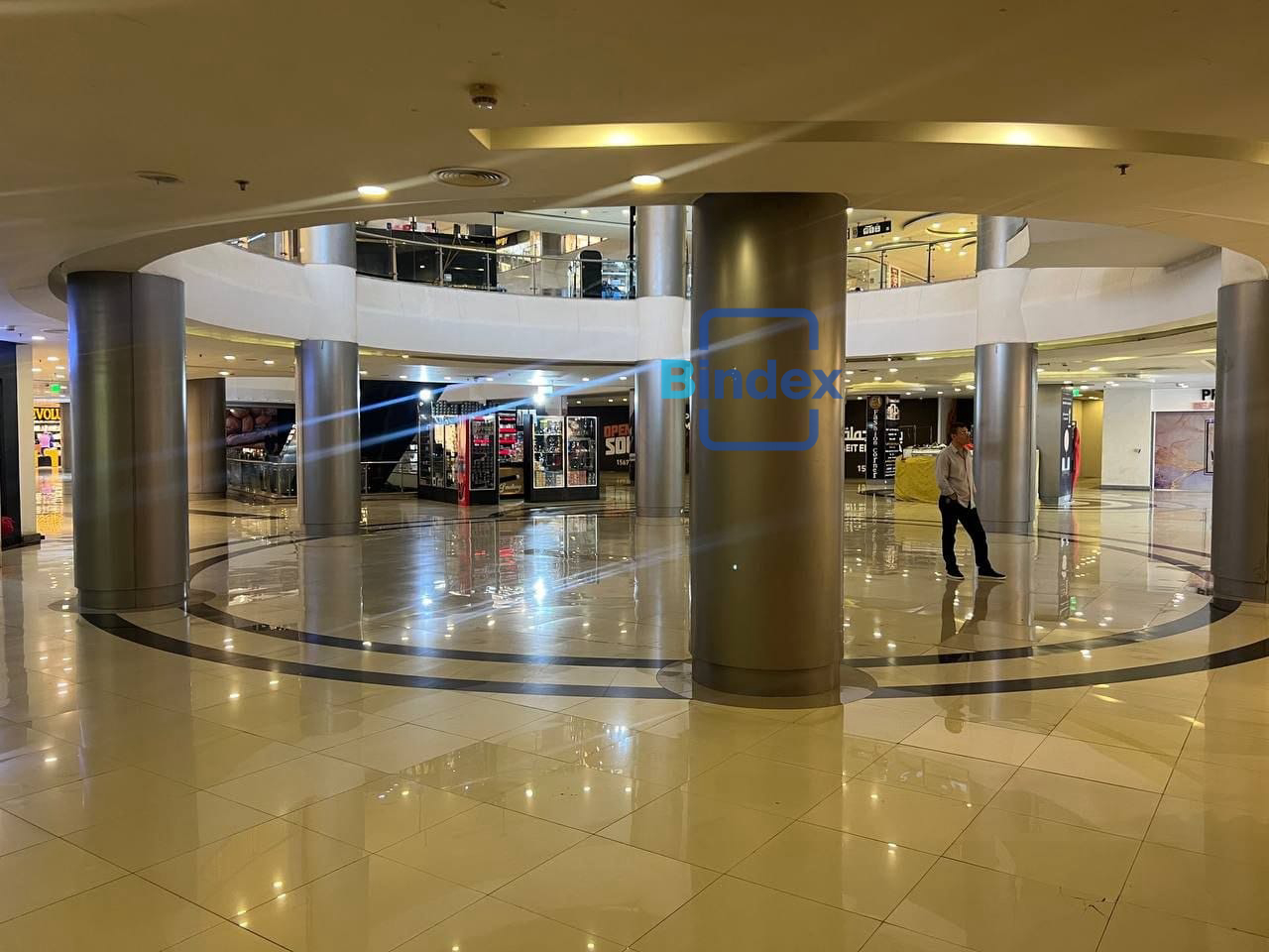 محل تجاري Premium للبيع –  التجمع 