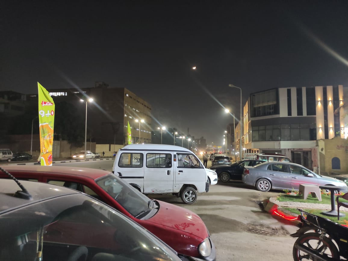محل للايجار بجسر السويس 