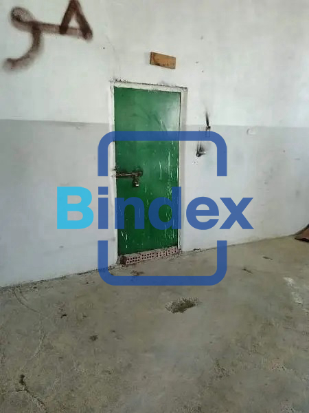 مصنع مساحه 300 متر رخصه كيماويات للايجار