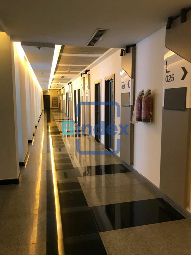 للايجار وحده صناعيه داخل مصنع مقسمه دورين 