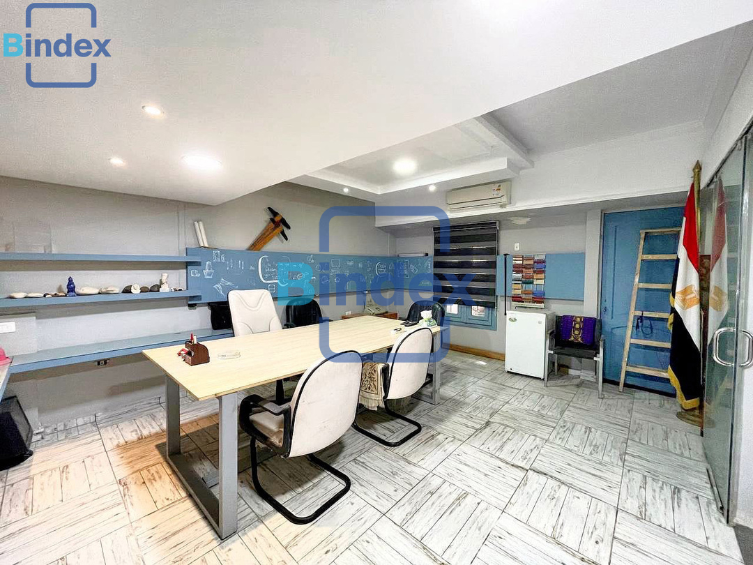 محل للبيع علي شارع المشير أحمد إسماعيل الرئيسى,مساكن شيراتون