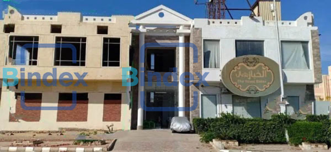 نصف مول للإيجار بمدينة الشروق