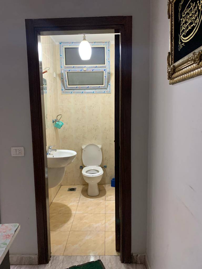 مكتب إدارى للإيجار بشارع القصر العيني