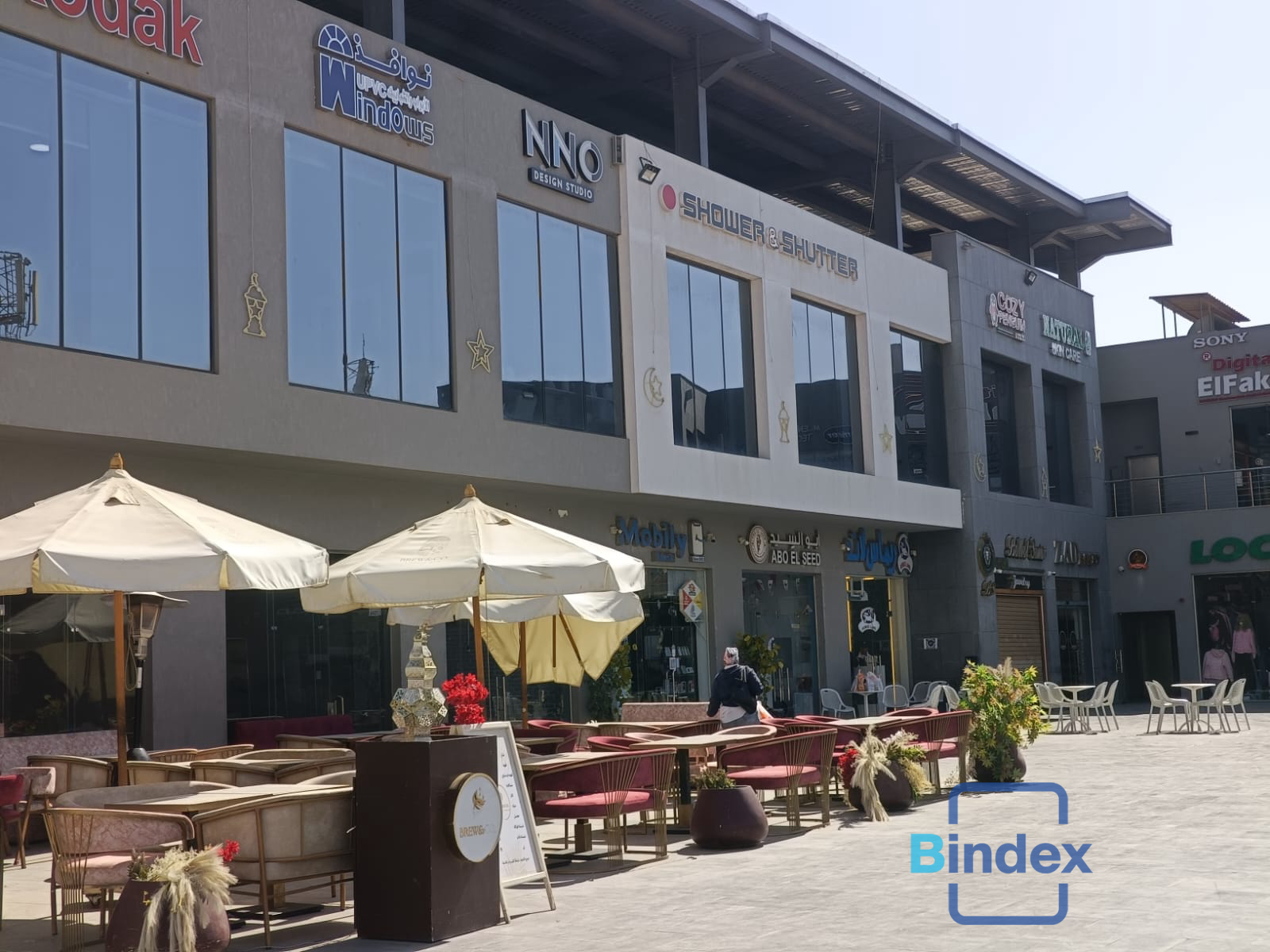 مكتب اداري للبيع علي محور جمال عبدالناصر القاهره الجديده التجمع الخامس استلام فوري تقسيط 