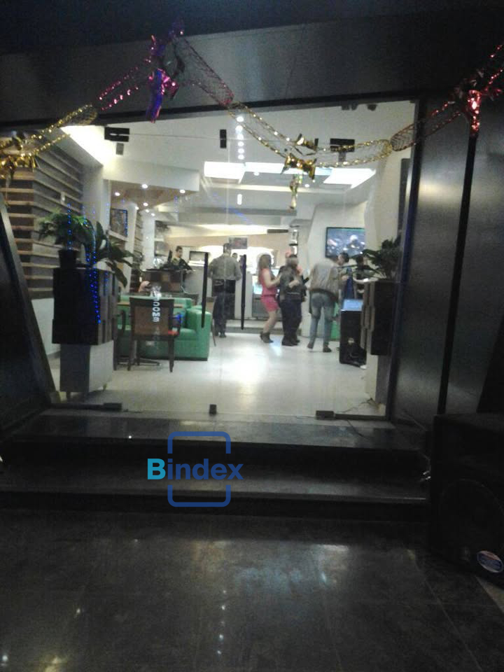 مطعم وكافية للايجار تانى نمرة من ش جامعة الدول المهندسين عند سور نادى الزمالك رخصة سياحى 3 نجوم