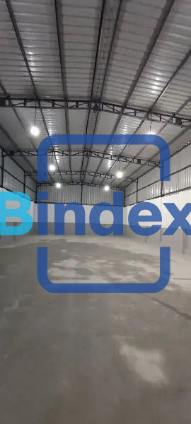 مخزن للايجار علي الطريق مباشرة 