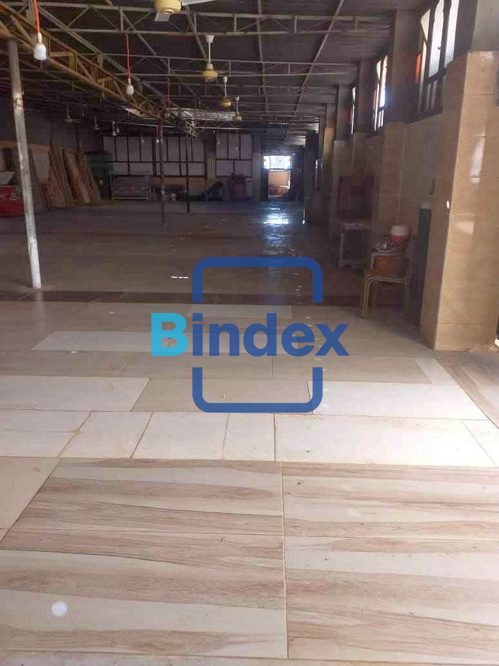 مصنع ومخزن للايجار 