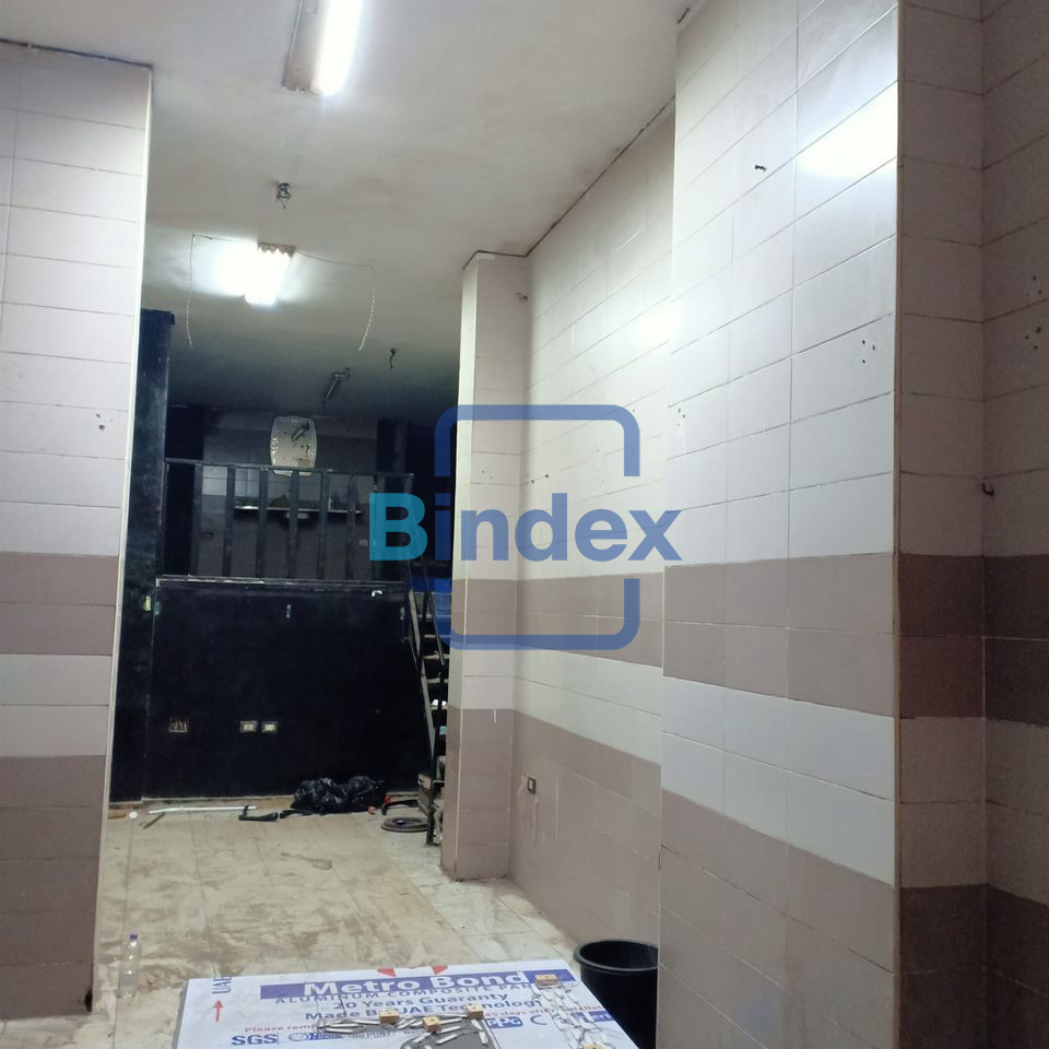 محل تجاري للبيع في  الوراق 