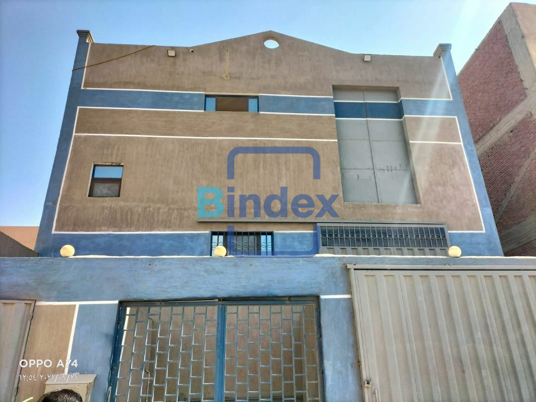 مصنع للايجار 300 متر