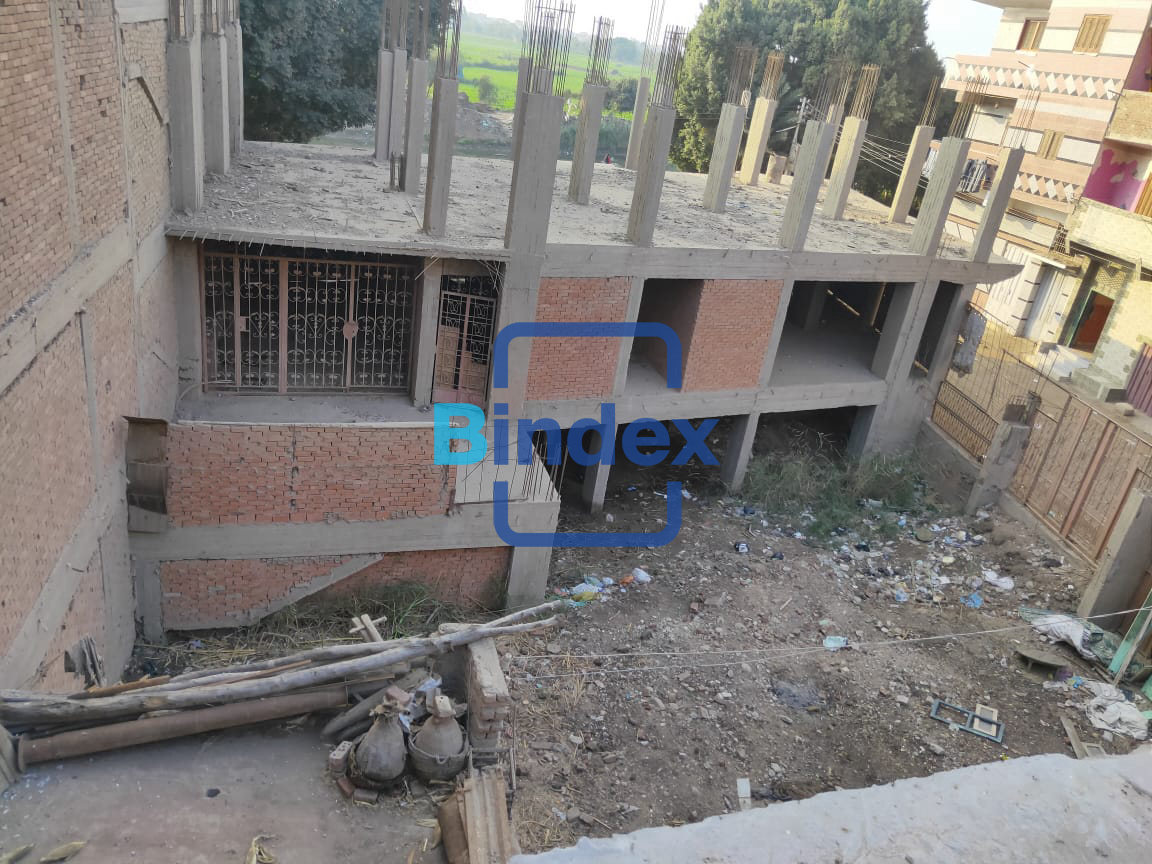 منزل + ارض مباني للبيع