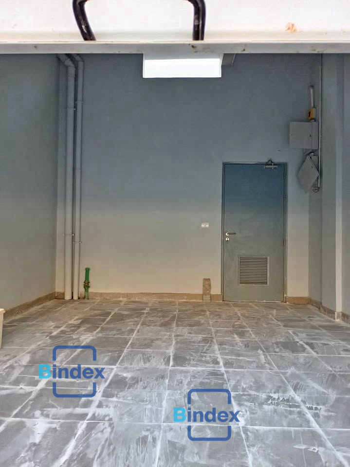 صيدلية متشطبة علي واجهة محل للإيجار في منطقة حيوية في مدينة نصر ٦٤ متر