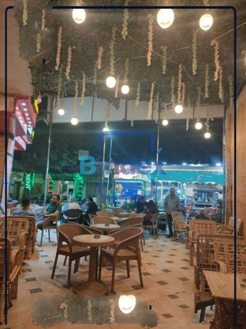 بموقع مميز في السيده زينب , مطعم وكافيه 200 متر للايجار 