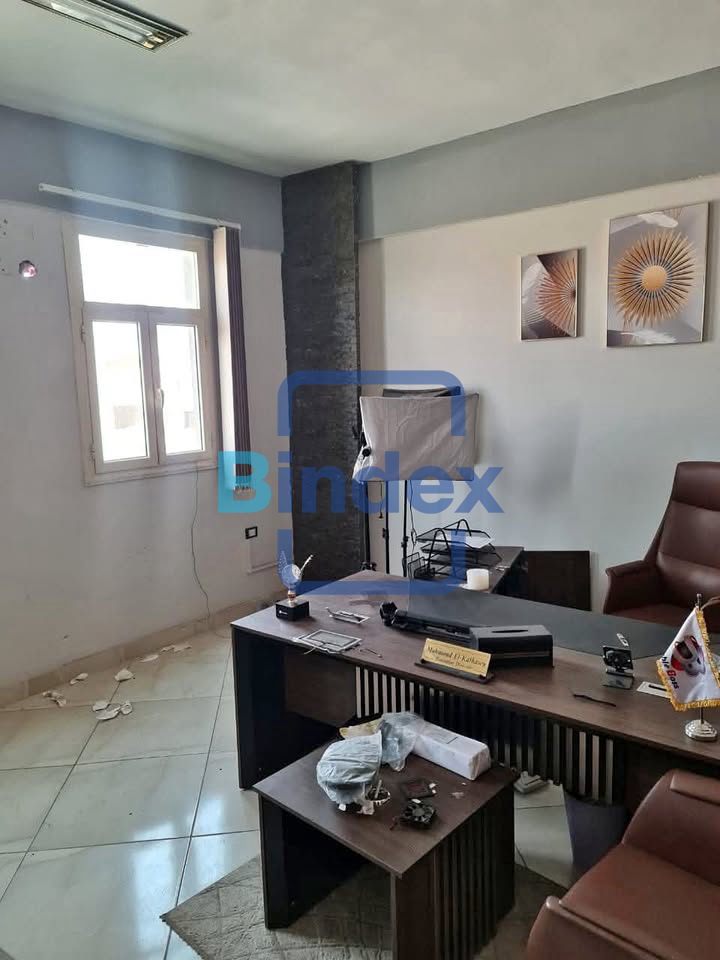 مخزن ادويه للبيع