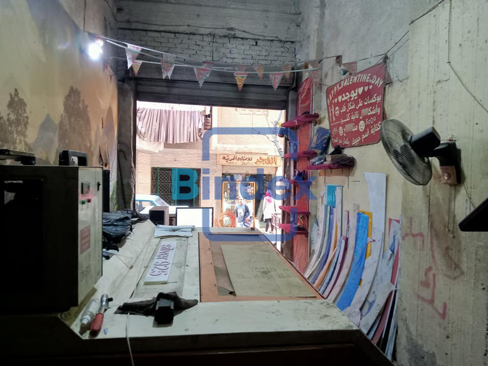 محل للبيع في عين شمس