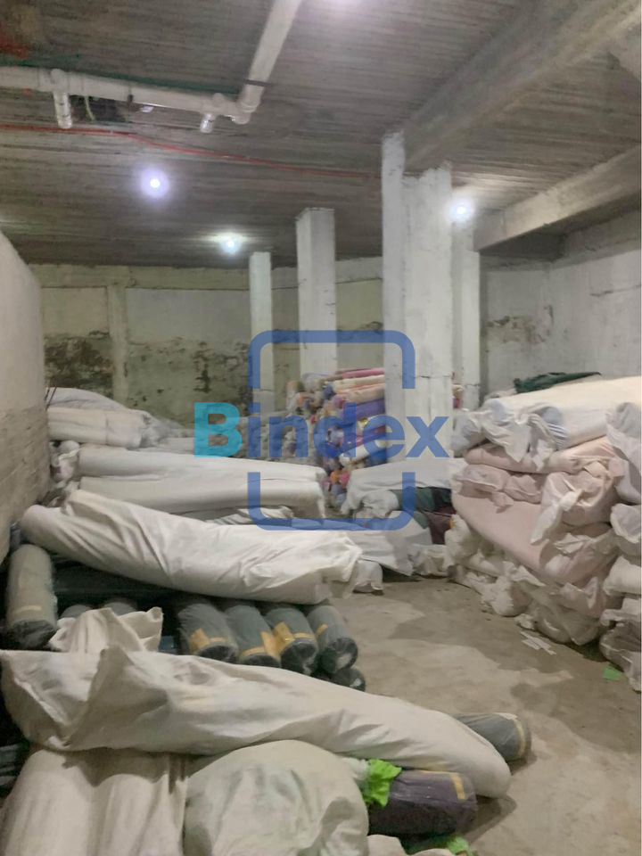 مخزن للبيع بالمقطم 