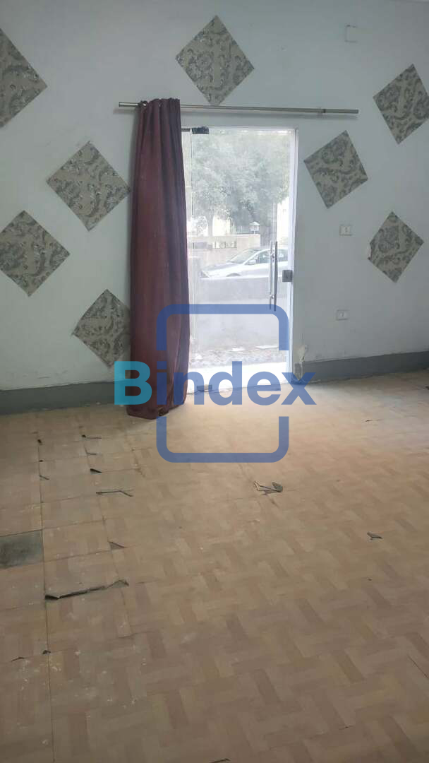 محل تجاري 200 متر للايجار بمصر الجديدة يصلح للعديد من الانشطة التجارية 