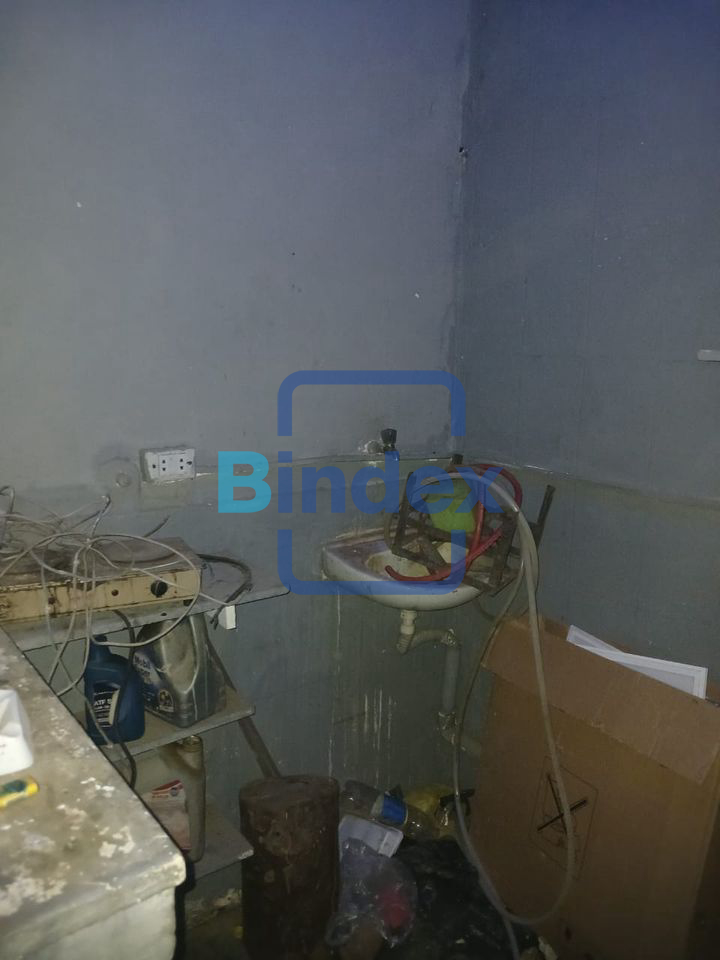 محل للبيع بالهرم