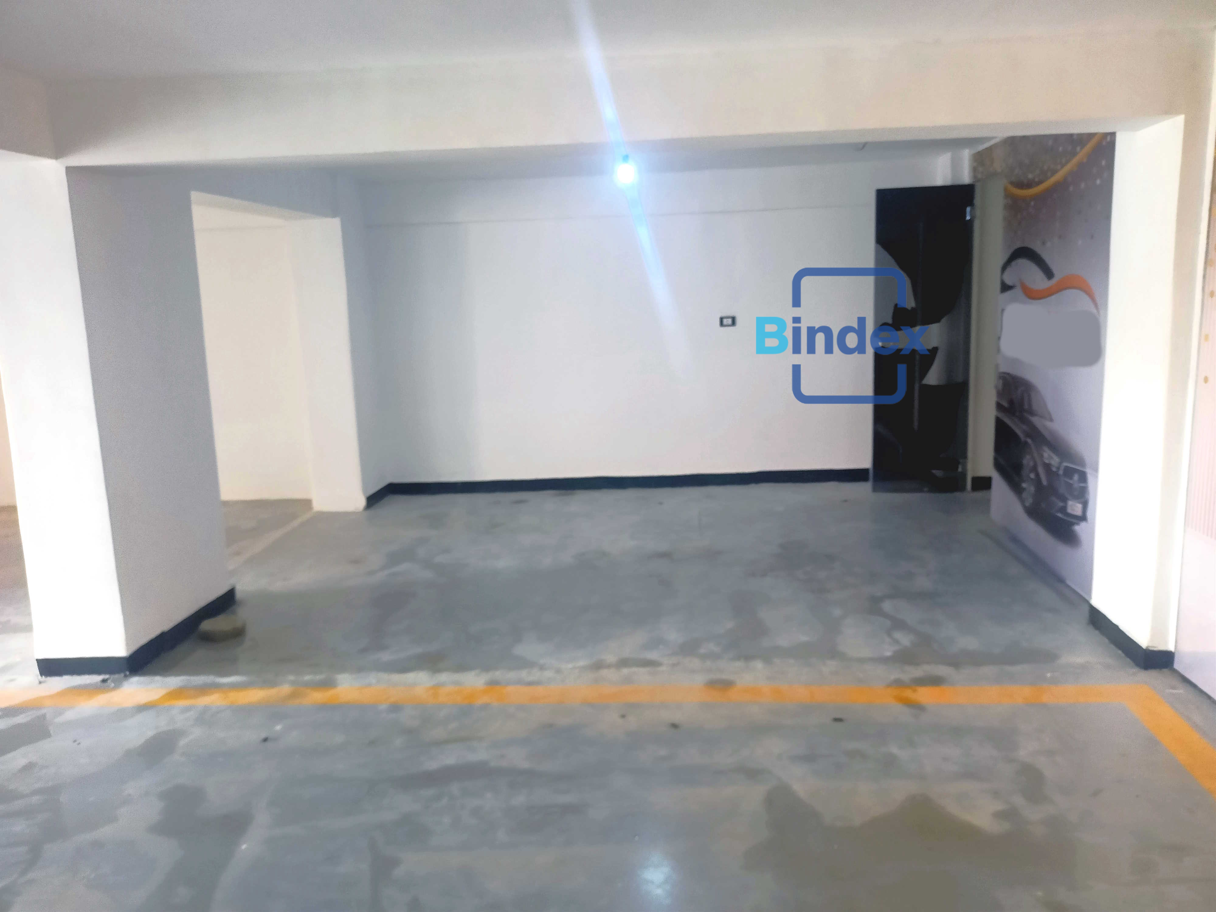 محل او مسطح للإيجار بالحي السابع على المحور المركزي مباشرة  أمام  جامعة 6 أكتوبر والمونريل , التفاصيل وبيانات التواصل مع المالك تليفونيا في الصور.