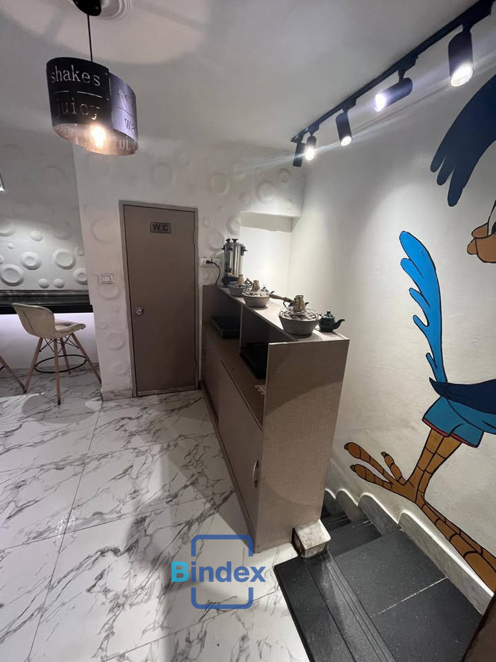 فرصه مميزة مطعم للايجار دورين بش جامعة الدول مرخص وبة مدخنة وغاز طبيعى س لوكس 70 متر