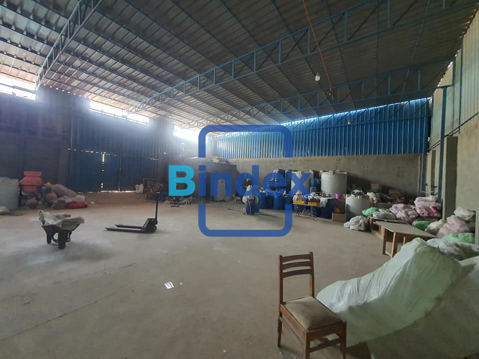 مخزن 380 متر للايجار 