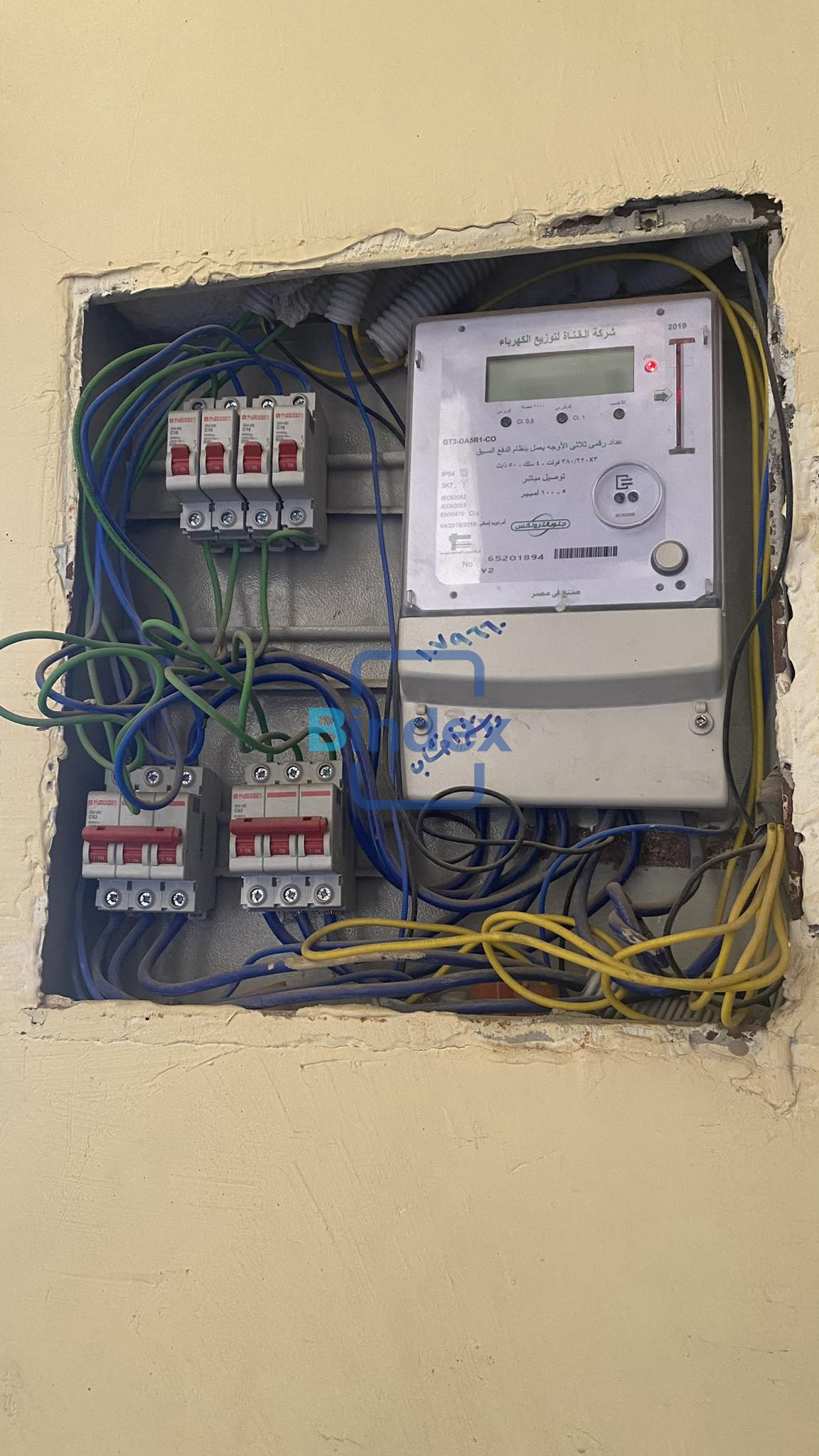 ارض للايجار تصلح كمخزن بالعاشر من رمضان 