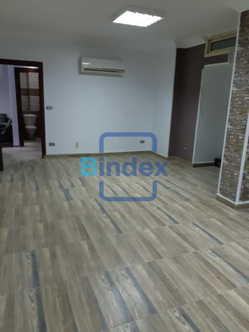 مقر اداري دوبلكس 400 متر للايجار 