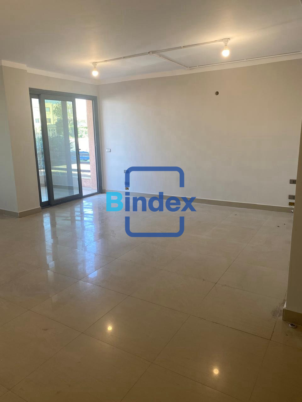 مقر اداري للبيع 200 متر 