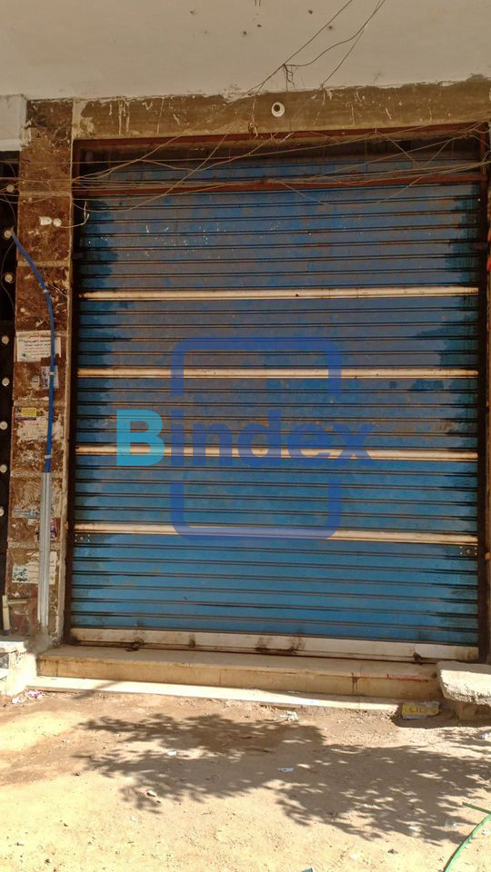 مخزن ٢٠٠ متر للبيع في اللبينى هرم