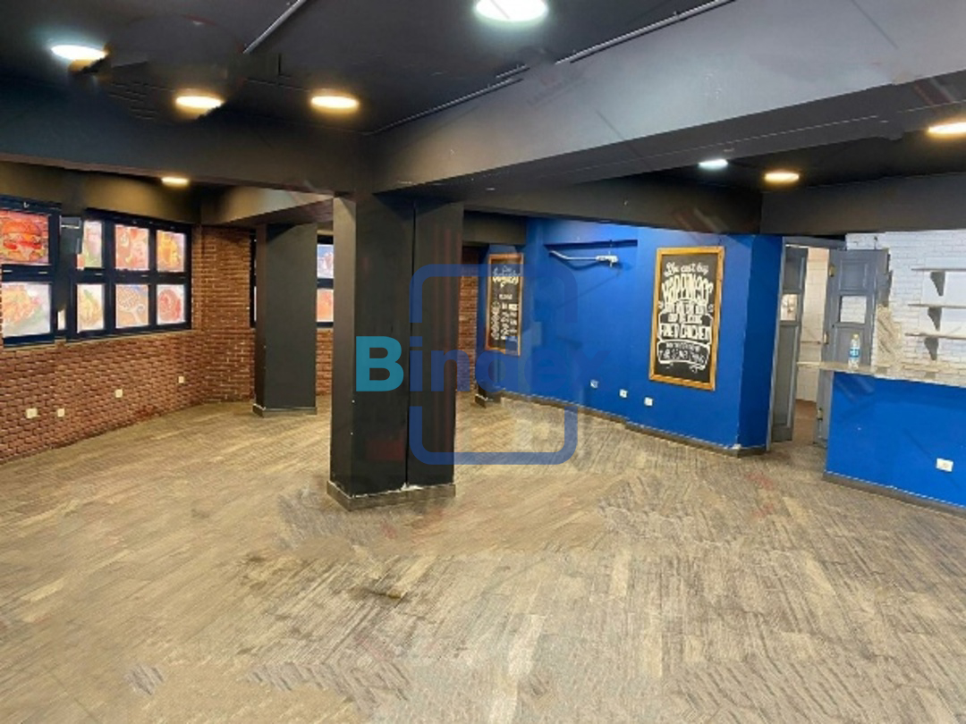 فرصه للاستثمار مطعم وكافيه بموقع حيوي مجهز بالكامل 140 متر للبيع او الايجار 