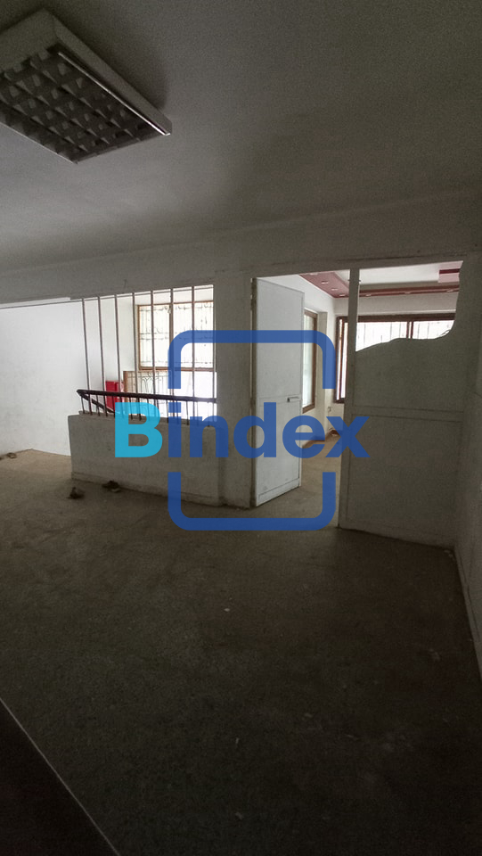 مقر اداري علي مساحه 400 متر بمدخل خاص للايجار 