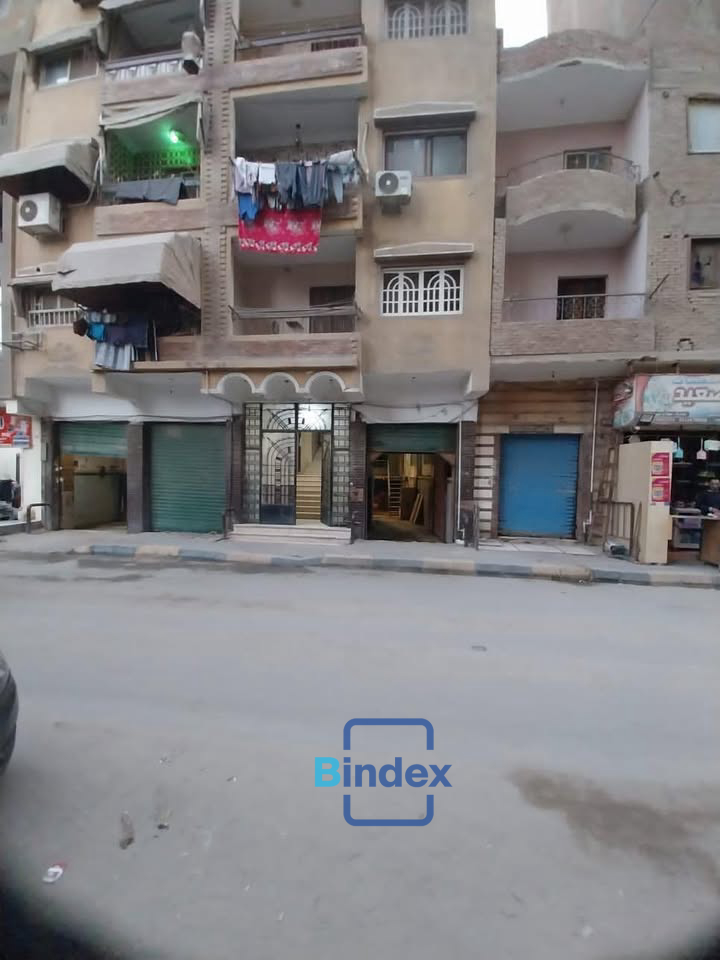 محل للبيع في اللبيني هرم يصلح للعديد من الاغراض التجارية 